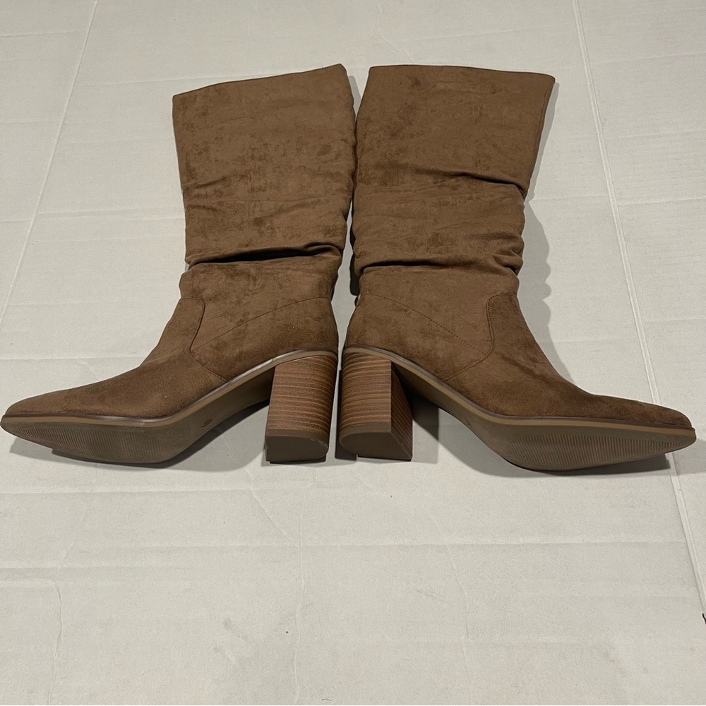 Universal Thread Faux Suede Taupe Women’s Size 10 Junie Tall Boots Fall NWT